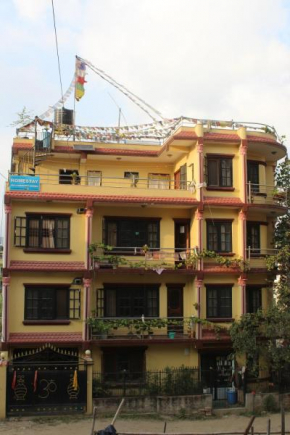 Гостиница Monkey Temple Homestay  Катманду